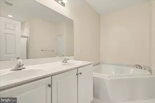330 Pebble Beach Dr, Linfield, PA 19468 - Photo 20