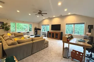 1 Pear Tree Ln, Lafayette Hill, PA 19444 - Photo 12