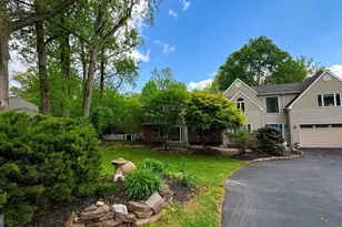 1 Pear Tree Ln, Lafayette Hill, PA 19444 - Photo 2