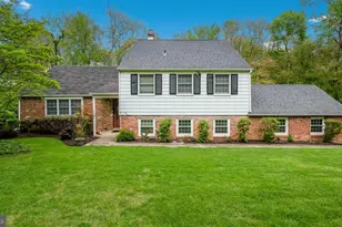 405 Toland Dr, Fort Washington, PA 19034 - Photo 2