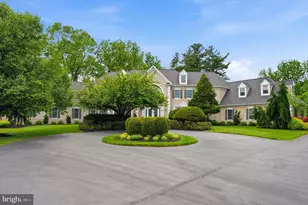 5 Wingate Ct, Flourtown, PA 19031 - Photo 2