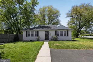 2646 Jenkintown Rd, Glenside, PA 19038 - Photo 2