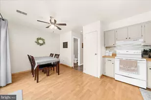 1802 Walnut Ridge Estate, Pottstown, PA 19464 - Photo 12