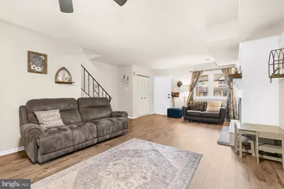 1802 Walnut Ridge Estate, Pottstown, PA 19464 - Photo 6