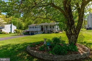 2616 Faust Rd, Gilbertsville, PA 19525 - Photo 4
