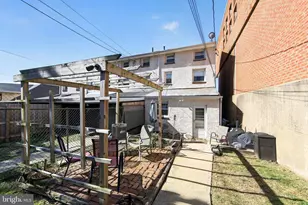 132 E 3rd Ave, Conshohocken, PA 19428 - Photo 30
