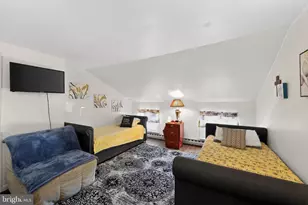 132 E 3rd Ave, Conshohocken, PA 19428 - Photo 20