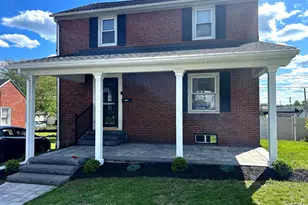 1412 Cherry Ln, Pottstown, PA 19464 - Photo 2