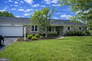 434 E Moyer Rd, Pottstown, PA 19464 - Photo 2