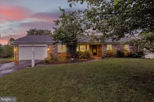 434 E Moyer Rd, Pottstown, PA 19464 - Photo 4