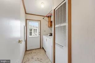 36 Bentwood Cir, Harleysville, PA 19438 - Photo 14