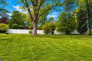 810 N Limekiln Pike, Ambler, PA 19002 - Photo 32
