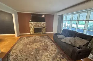 810 N Limekiln Pike, Ambler, PA 19002 - Photo 8