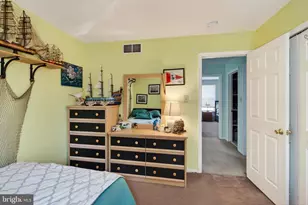 197 W 8th St, Pennsburg, PA 18073 - Photo 42