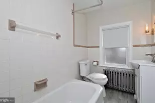 1318 Cherry St, Pottstown, PA 19464 - Photo 12