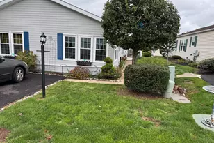 103 Lilac Pl, Royersford, PA 19468 - Photo 4