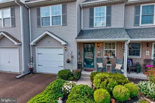 142 Bartlett Ct, Telford, PA 18969 - Photo 2