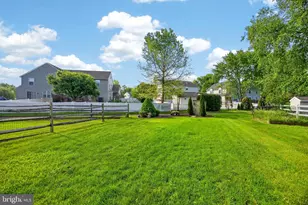 142 Bartlett Ct, Telford, PA 18969 - Photo 38