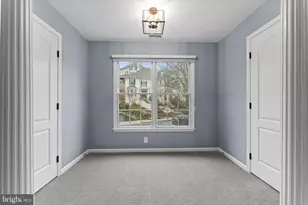 1102 Riverview Ln, Conshohocken, PA 19428 - Photo 18