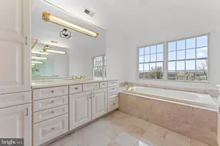 1102 Riverview Ln, Conshohocken, PA 19428 - Photo 20