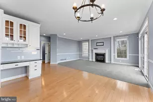 1102 Riverview Ln, Conshohocken, PA 19428 - Photo 10