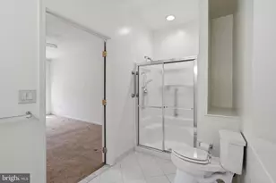90 Stuart Dr, Norristown, PA 19401 - Photo 18