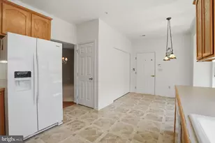 90 Stuart Dr, Norristown, PA 19401 - Photo 8