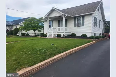 1029 E Philadelphia Avenue, Gilbertsville, PA 19525 - Photo 2