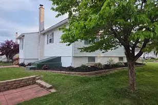 1029 E Philadelphia Ave, Gilbertsville, PA 19525 - Photo 22
