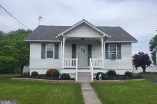 1029 E Philadelphia Ave, Gilbertsville, PA 19525 - Photo 1