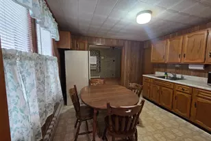 1029 E Philadelphia Ave, Gilbertsville, PA 19525 - Photo 8