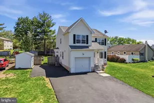 296 Alderfer Rd, Harleysville, PA 19438 - Photo 2