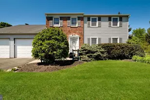 634 Conestoga Ln, Lansdale, PA 19446 - Photo 2