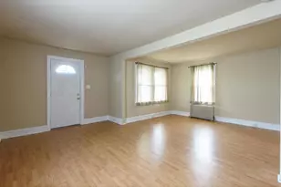 374 Dehaven St, Conshohocken, PA 19428 - Photo 2