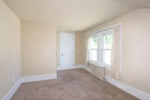 374 Dehaven St, Conshohocken, PA 19428 - Photo 12