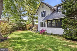 6 Hampden Ave, Narberth, PA 19072 - Photo 32