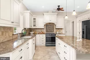 160 S Allentown Rd, Telford, PA 18969 - Photo 18