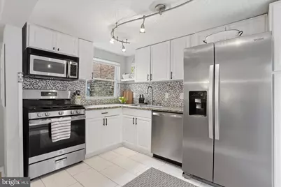 102 Cedar Avenue, Conshohocken, PA 19428 - Photo 6