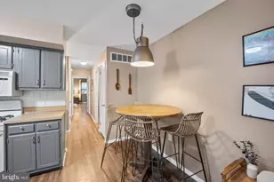 19 Loney St, Jenkintown, PA 19046 - Photo 6