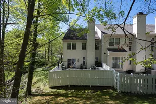 142 Green Valley Cir, Dresher, PA 19025 - Photo 36