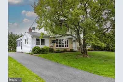 54 Douglas Street, Gilbertsville, PA 19512 - Photo 2