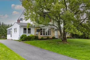 54 Douglas St, Boyertown, PA 19512 - Photo 2