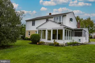 54 Douglas St, Boyertown, PA 19512 - Photo 4