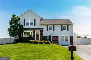 225 Arundel Ave, Horsham, PA 19044 - Photo 4