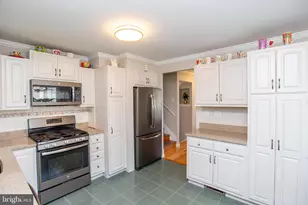225 Arundel Ave, Horsham, PA 19044 - Photo 18