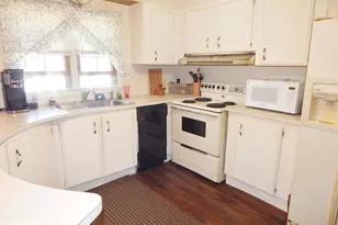 212 Fox Chase Ct, North Wales, PA 19454 - Photo 6