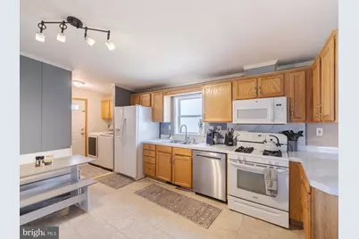 120 Bratton Drive, Norristown, PA 19403 - Photo 10