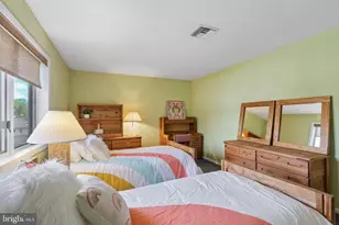 93 Kent Rd, Huntingdon Valley, PA 19006 - Photo 32
