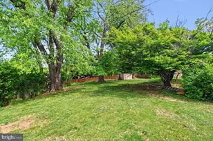 351 Golf View Rd, Lafayette Hill, PA 19444 - Photo 30