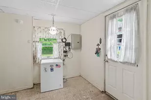 351 Golf View Rd, Lafayette Hill, PA 19444 - Photo 16